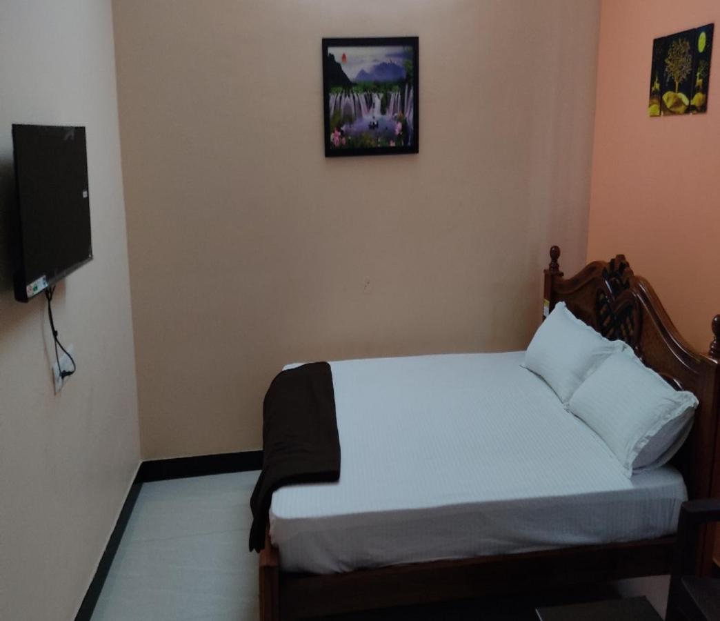Hotel Jeeva Residency Thalaivasal Esterno foto